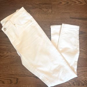 white skinny jeans